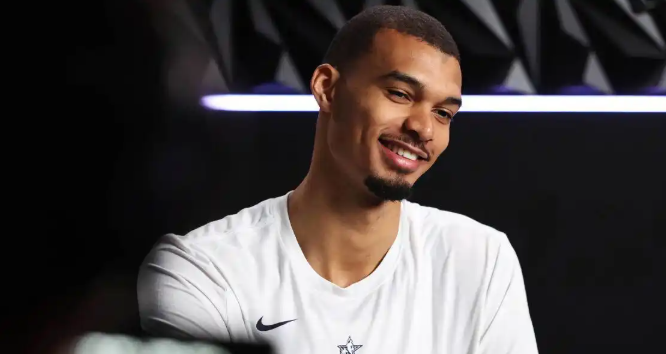 文班MVP概率多大？最后两场如果雷霆全输，我刺全赢，其实两个队胜场也只差一场，