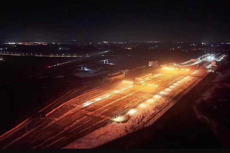 太漂亮了！23条线背后藏着啥？大同南动车所惊艳三晋交通圈作为太原铁路局管辖下