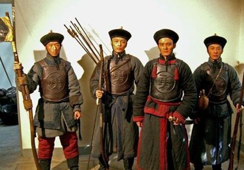 明清时期打仗，凡是第一个攻入城池的，不管是官还是兵，赏赐都是最隆的。如果是重大战