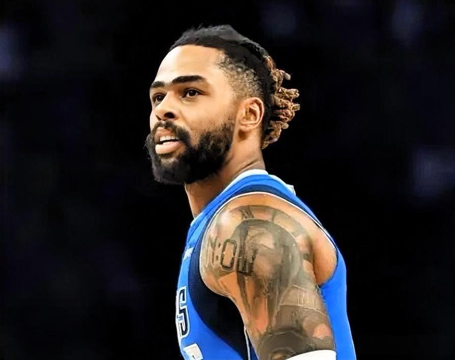 拉塞尔真不想在独行侠混了啊！据《达拉斯篮球日报》等媒体报道，拉塞尔在队内训练中