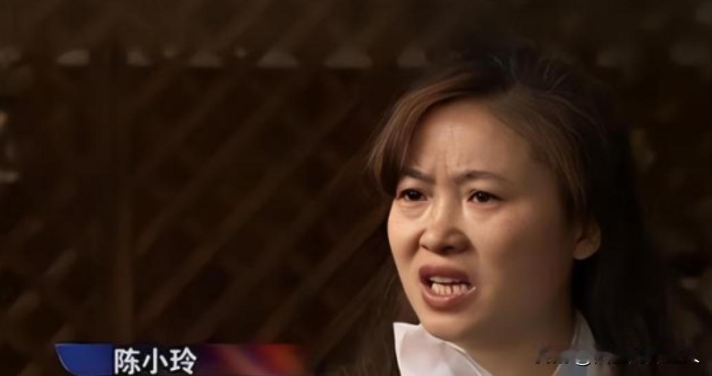 2012年，成都一女孩彩票刮出1500元，不料，第二天老板发现彩票没刮干净，实际