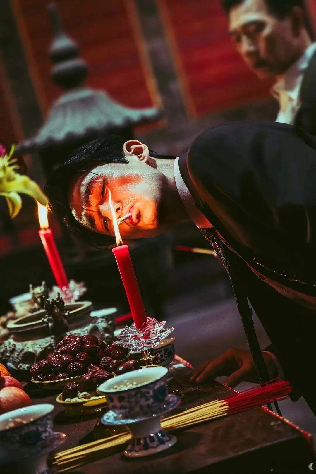 #命运#“魑魅博人应见惯，总输他覆雨翻云手”前几天抽空去看了《空枪》，依旧是选了工作日的最早场，整个