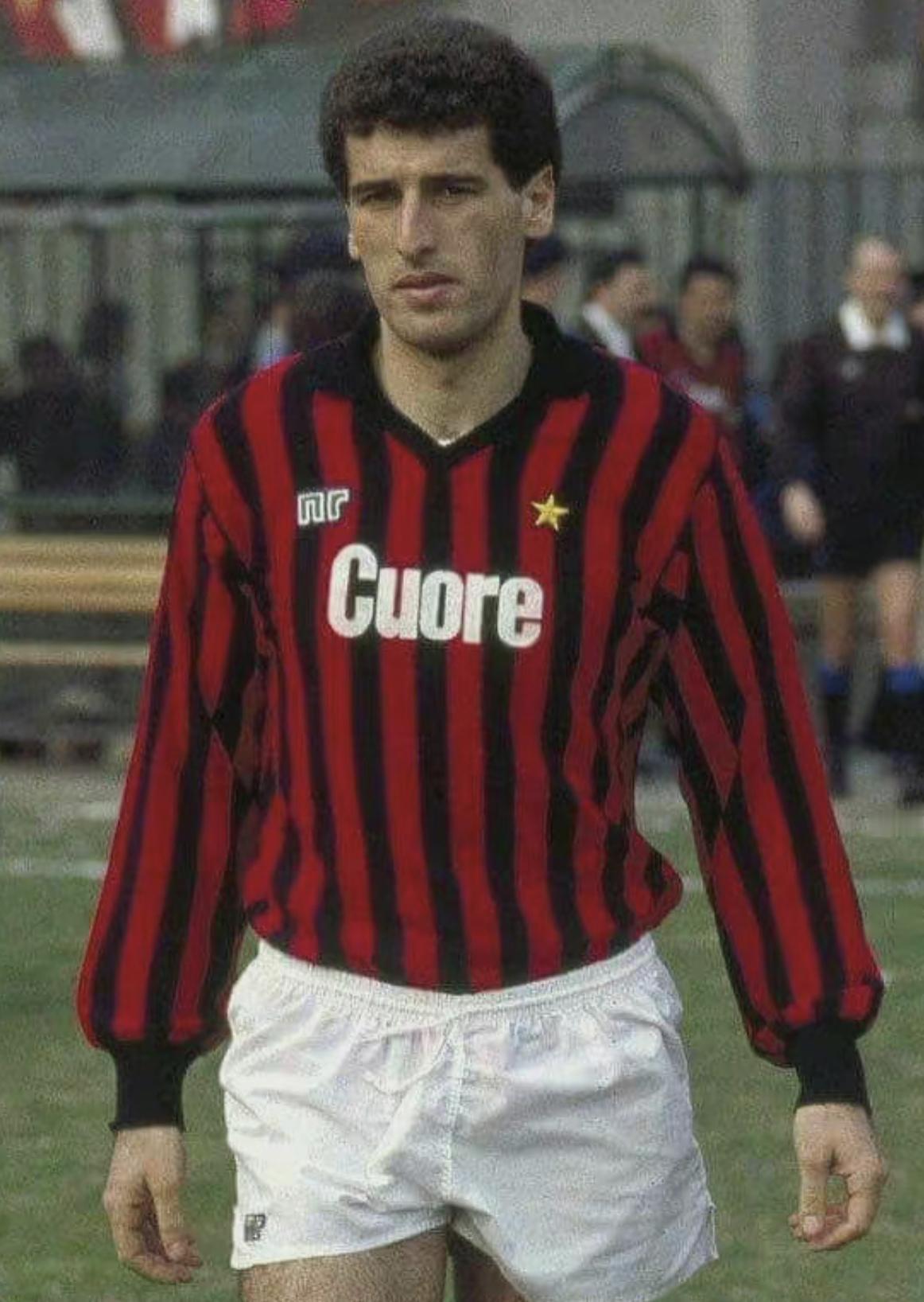 为啥都只记得马队和巴雷西，他呢？很多米兰球迷在谈到米兰三剑客时代的时候，总是只