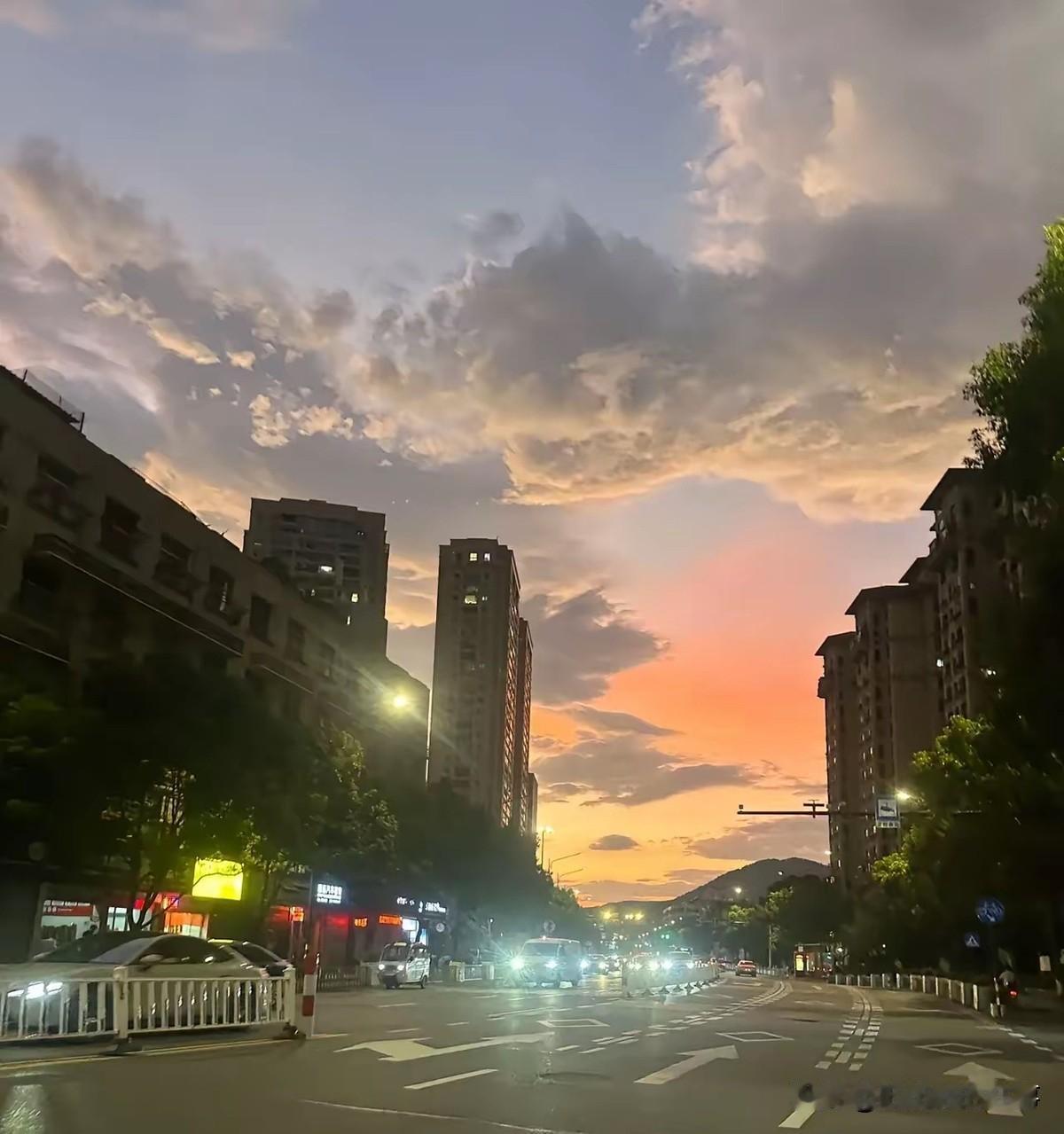 警告！警告！这不是演习！⏰再过8天，一场席卷全国的“变天”就要来了不仅中央气
