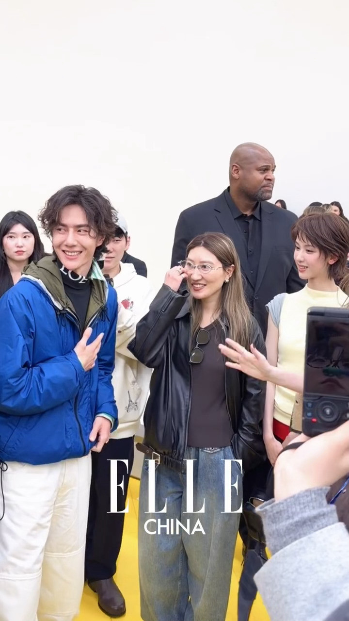 王一博陈都灵同框！王一博陈都灵巴黎同框