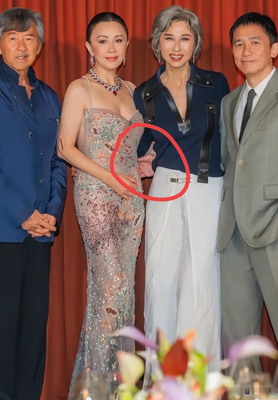 梁朝伟和刘嘉玲的感情也太好了吧，真的是模范夫妻