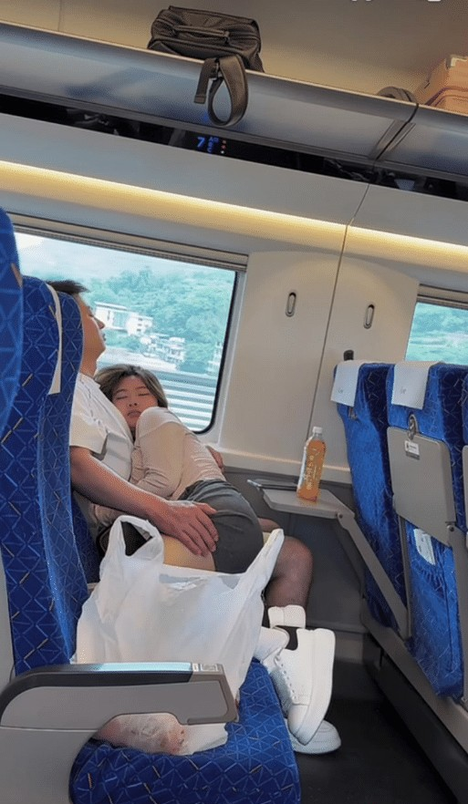 这样的爱情怎么叫人不羡慕