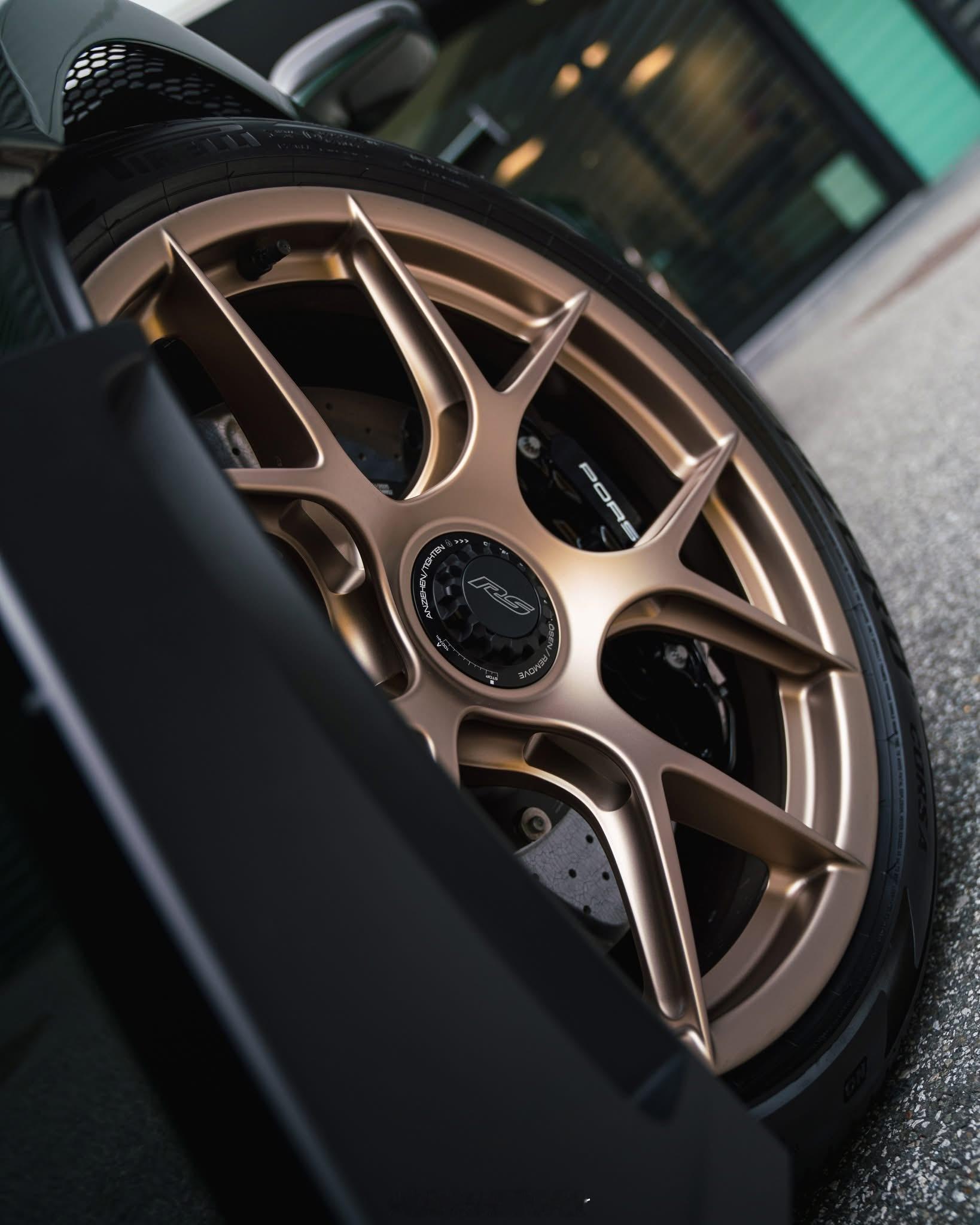 顶配中的顶配保时捷最顶级Sond