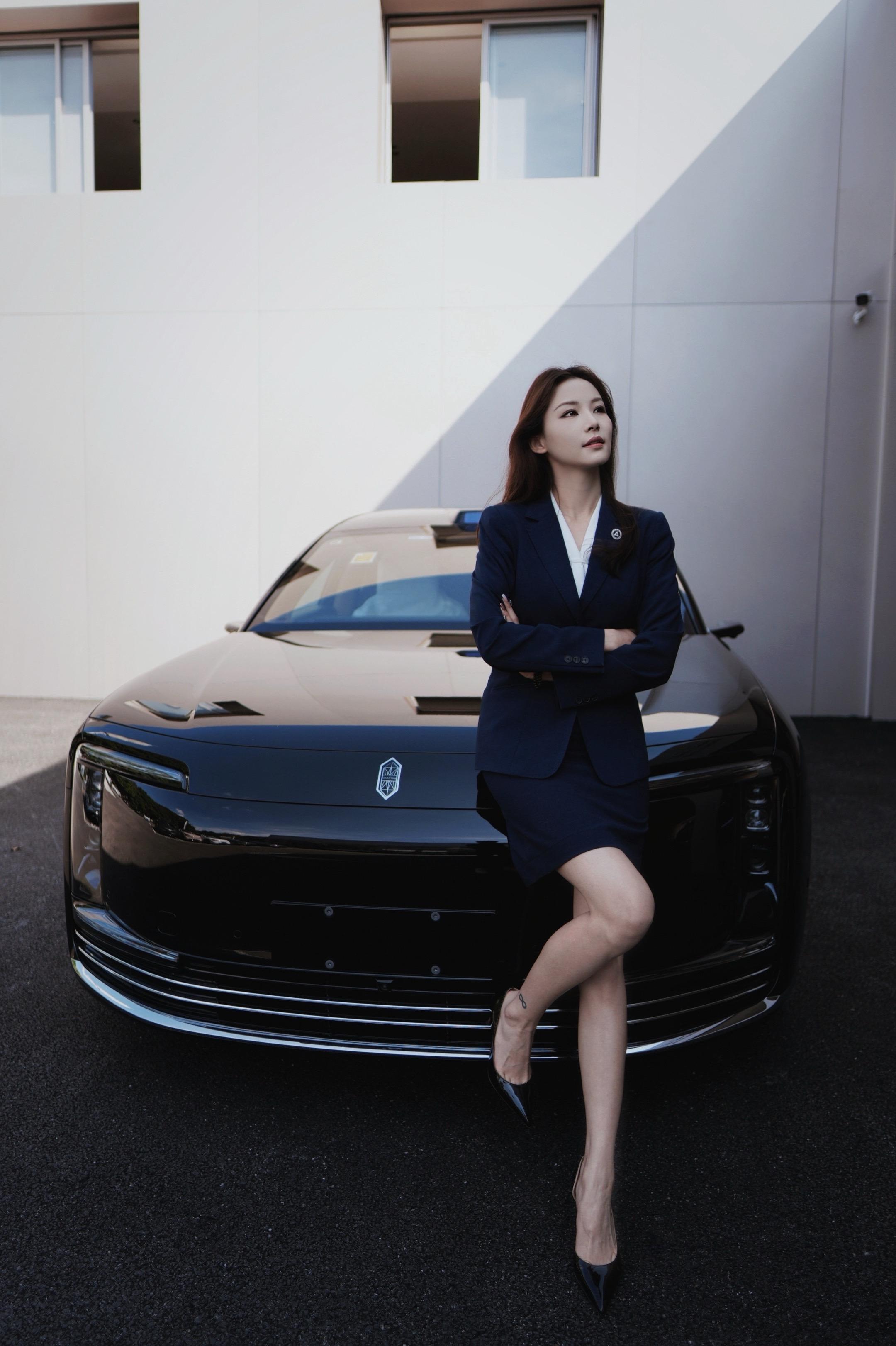 大师说我能掌控两界 原来是尊界和我的世界。