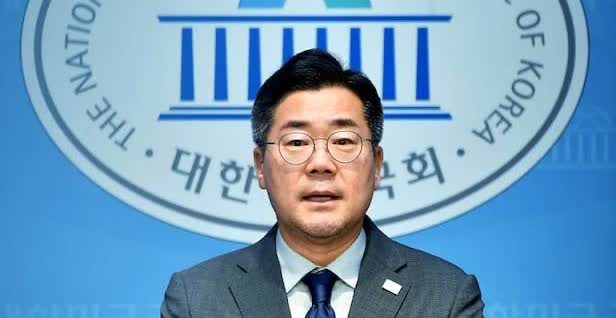 民主党党代表候选人朴赞大：若证实检方造假，应撤销李在明总统案件公诉在即将