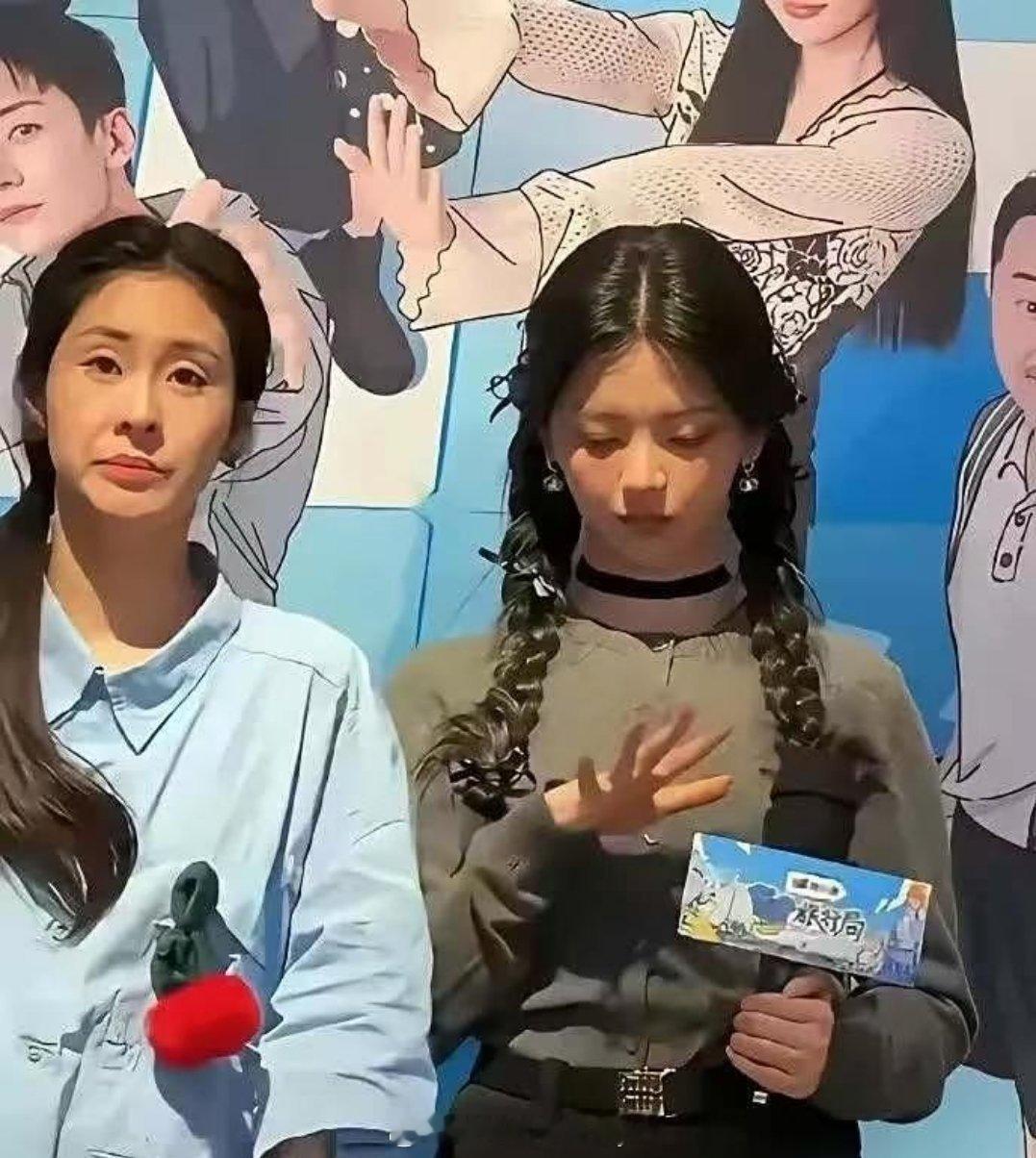 张碧晨跟杨超越比颜值也不逊色吧？