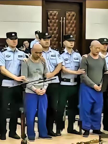 国法不容亵渎！泰安深夜翻墙抢婴案主犯在法庭宣判后，公然蔑视法庭尊严，违反法庭纪律