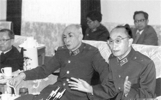 叶帅让张爱萍自己选政委，找少将做搭档，人家3年后转为海军政委“1977年3月的