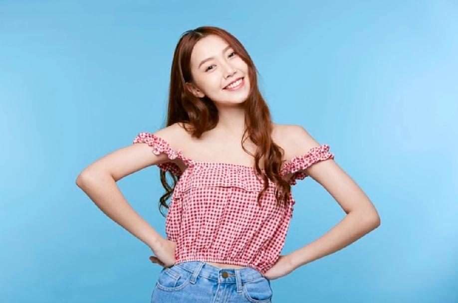 刷到一个女博主，说她离婚后，第一年追她的男人最多，因为那时候她刚离婚，经济困难娘