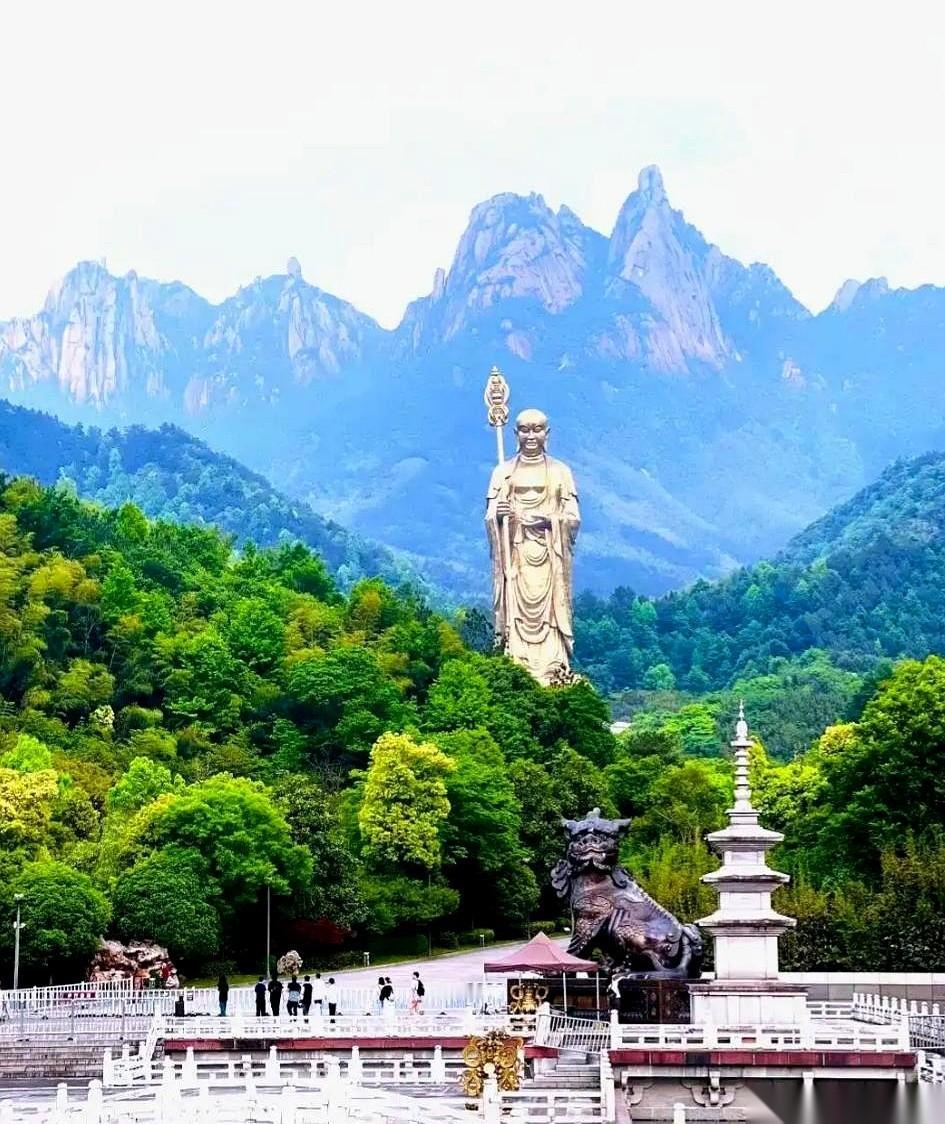 肥西，安徽跑得最快的那个仔，居然跌出前50了？！一堆人跑来说，你看，不行了吧。