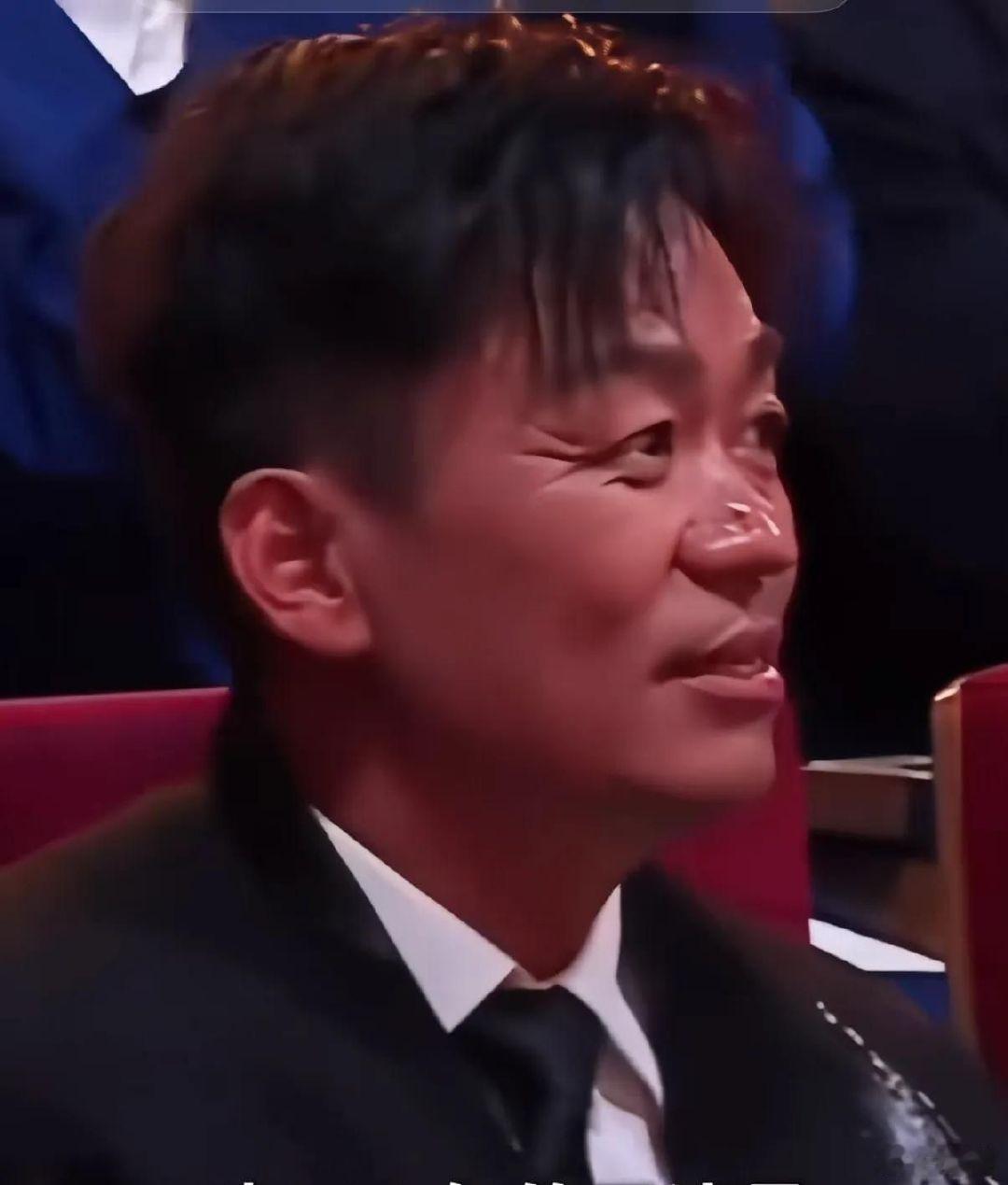 陈思诚在家里气哭了，王宝强百花奖0票我一直以为他是影帝，合着一个奖也没给过人家。