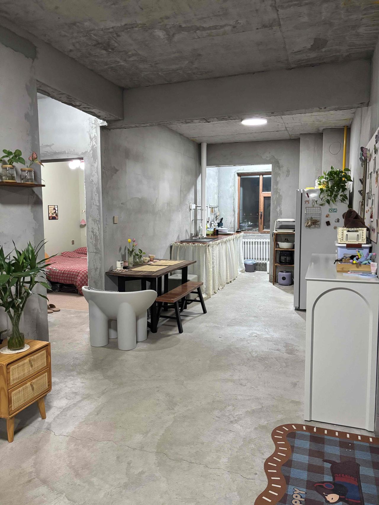 入住毛坯房第450天，虽然毛坯但干干净净的，一点也不差，内蒙古一女士晒出自己的家