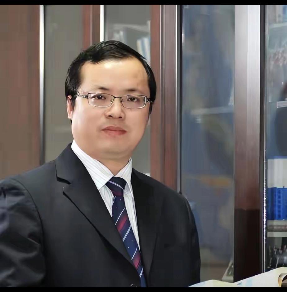 核心事件：国防领域三位“顶流”代表资格同步终止2026年2月4日，全国人大