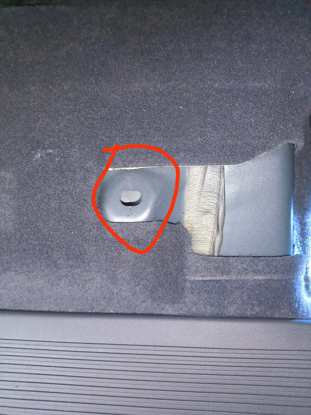 座椅异响解决异响，锐界l232版，第二排单座椅（第二排进三排座椅）没有坐人颠簸