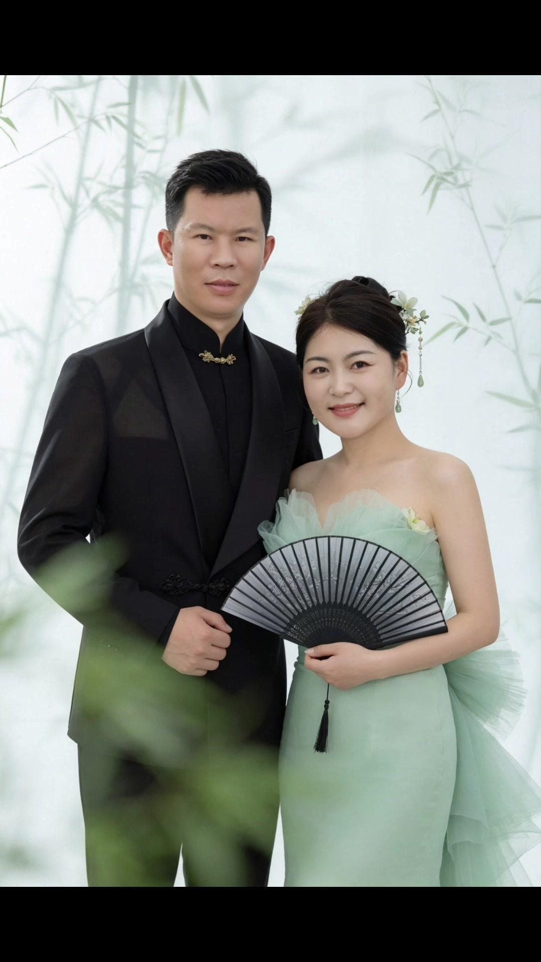 🏮在竹林小径里，我们并肩走过了四季。当镜头定格此刻，每一帧都是往后岁岁年年的序