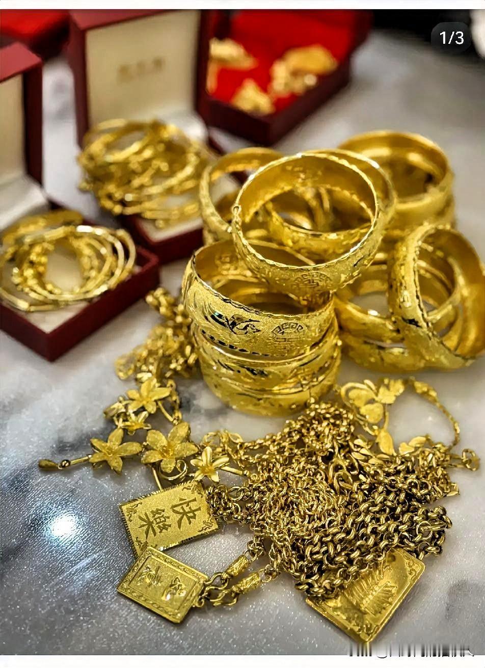 手里大量持金的傻眼了，11月1日新规来了，不是黄金不能买了，而是……11