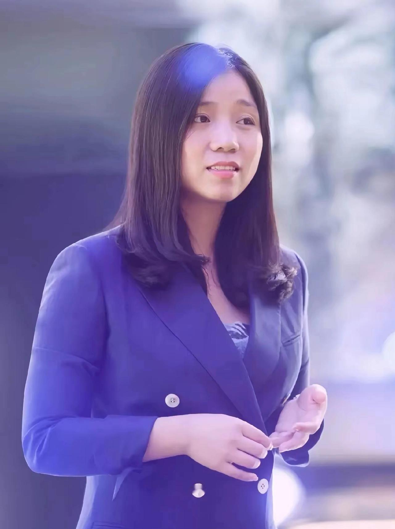 你发现没有，那些真正厉害的富二代，名字往往特别接地气。比如雅戈尔老板的独生女
