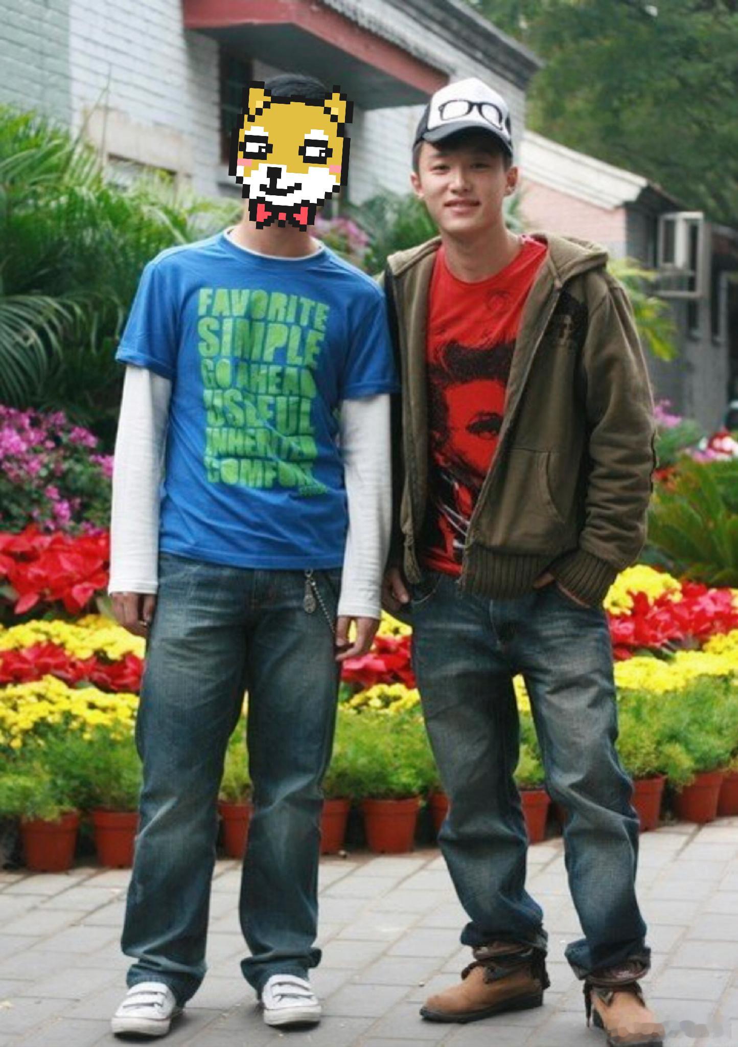 代旭代旭中戏06年军训照考古早期青涩旧照，照片大多是2006年-2011年期