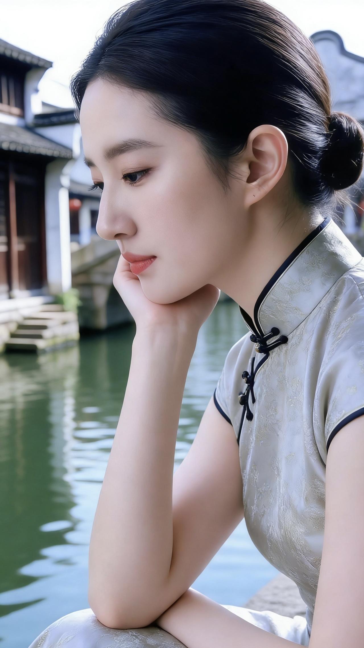 我支着下巴坐在水乡的石桥边，指尖无意识地蹭过旗袍领口的黑缎滚边。身上的旗袍是母亲