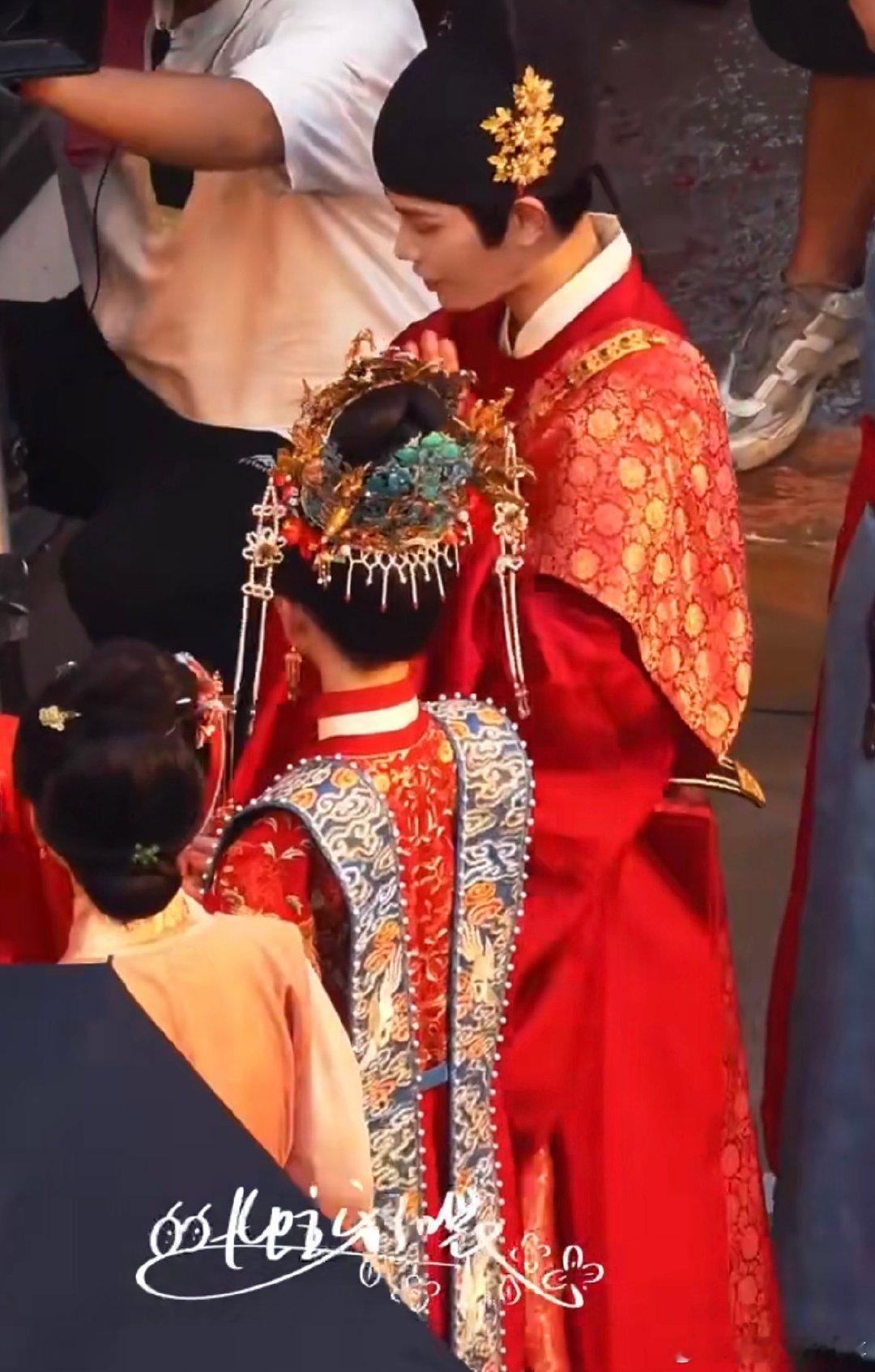 丁禹兮邓恩熙五婚CP从剧集到综艺，从古代到现代，五次婚礼像在收集不同时空的幸福