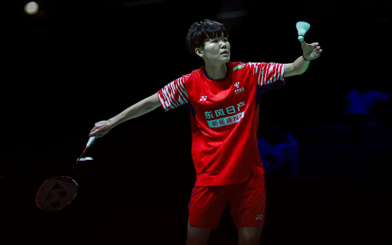 出大事件，韩千禧2-0王祉怡夺德国公开赛冠军。刚刚结束的超级300的羽毛球德国