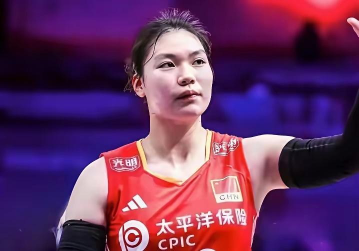 同一支队伍，同一批队员，只是主力二传由张籽萱替代了刁琳宇，中国女排的整体实力就比