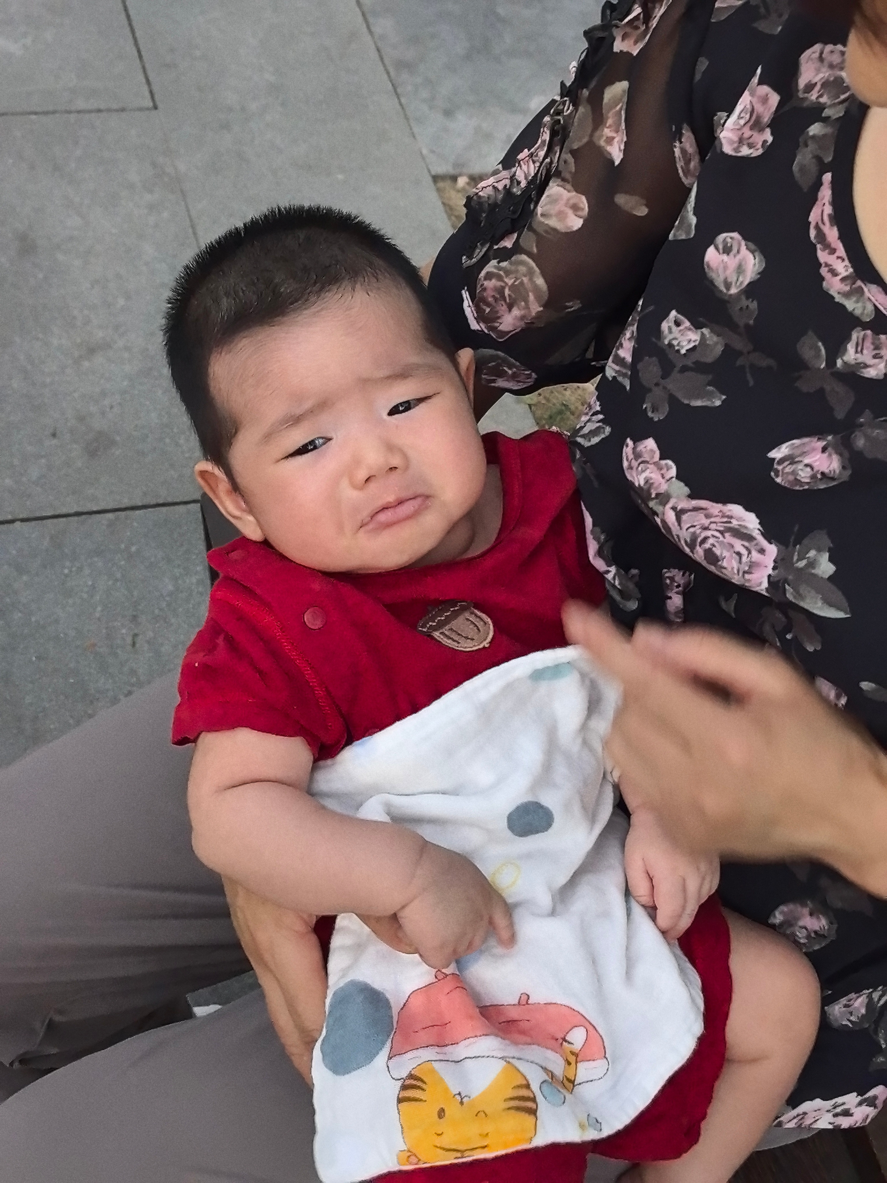 养孩子就像养小时候的自己太可爱了！[捂脸哭][捂脸哭]​​​