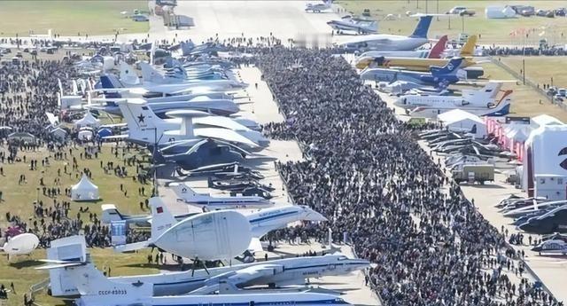 在这个世界上，若美国倒下，全球或许会更太平；若俄罗斯倒下，中国将面临威胁更多些；