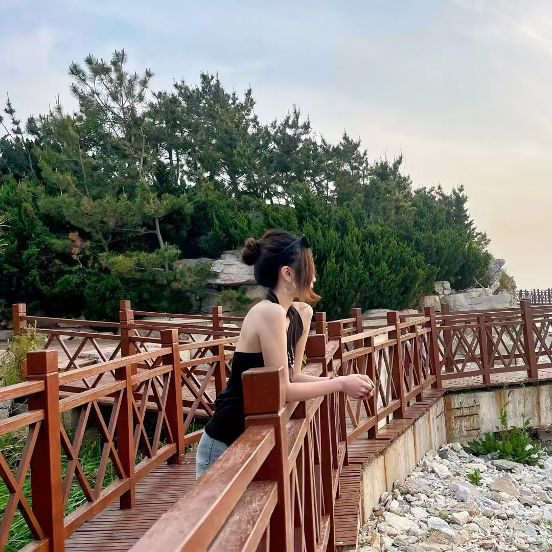 我有两个亲戚要见你，我的nainai和meimei。