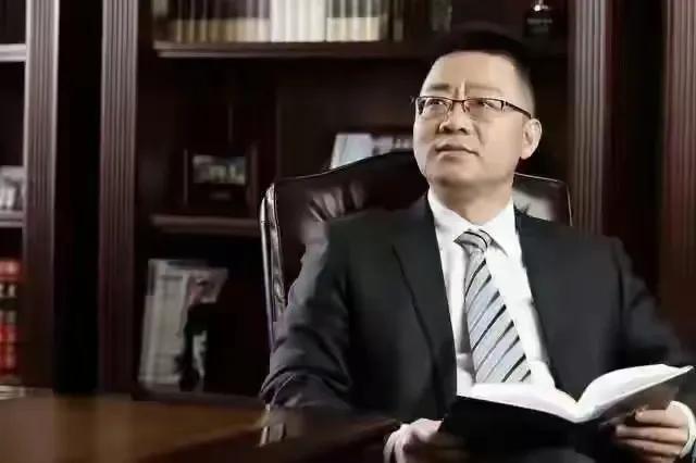 民营企业家四连跳，到底是什么坎过不去？4位企业家人前得意，背后却藏着难以想象之痛