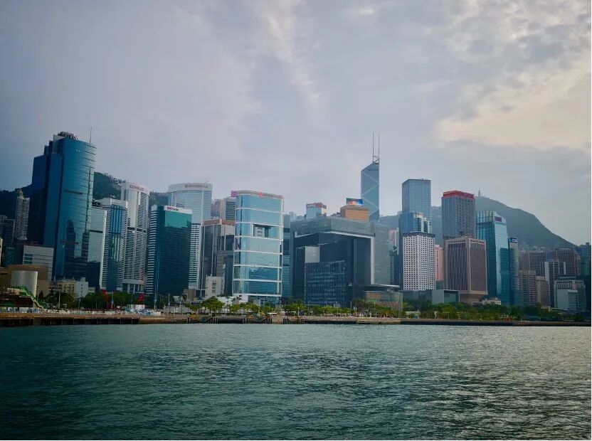 中国香港特区政府回应美方解除部分对港制裁
