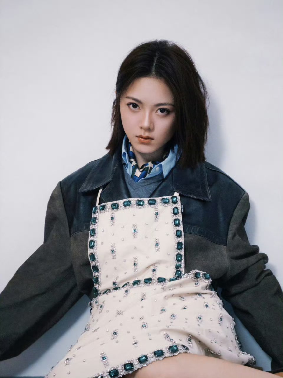 MiuMiu00后新生代刘浩存、赵今麦、李庚希MiuMiu品牌大使赵今麦刘浩存