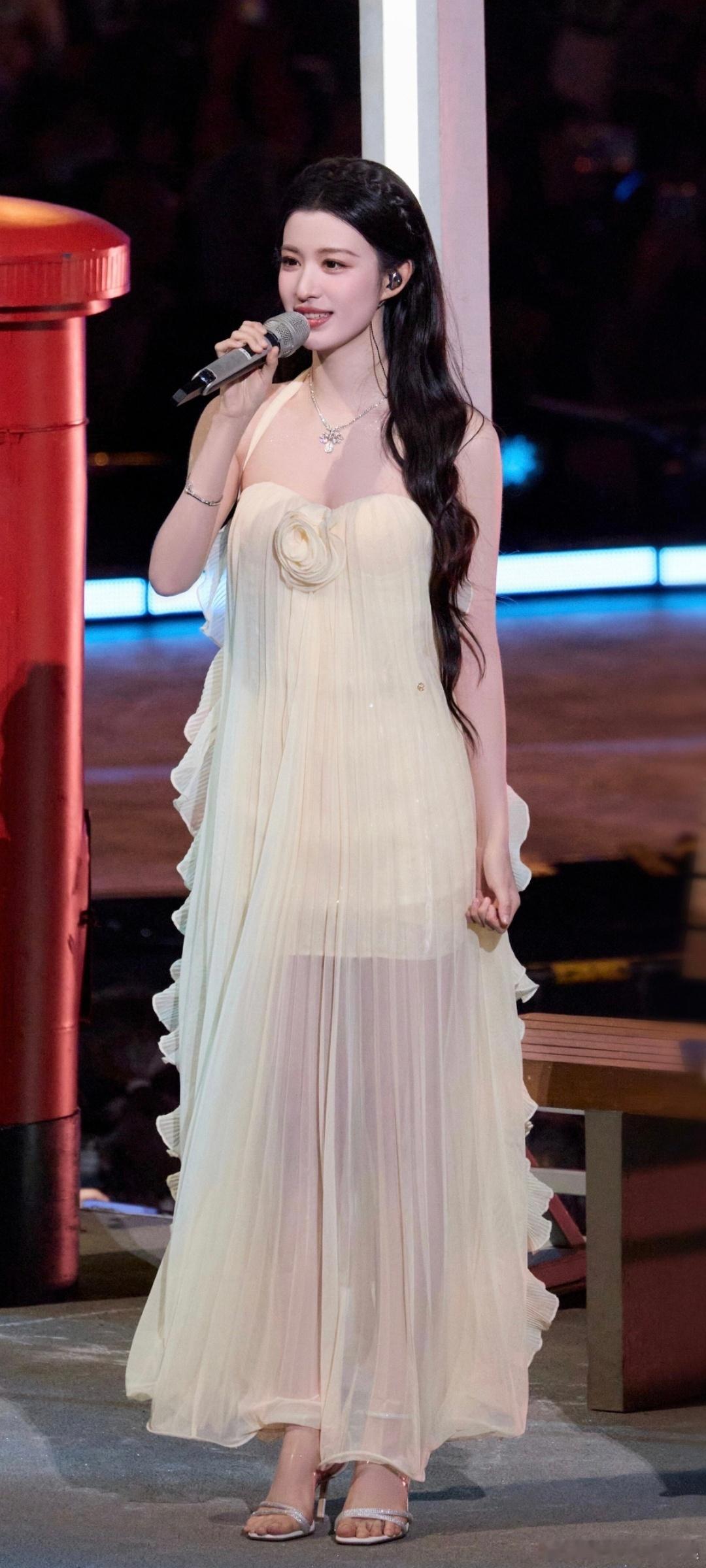 王楚然0121生日快乐生日快乐我家满分女💯