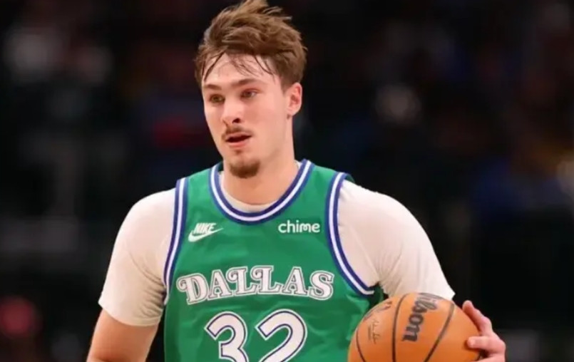 不出意外的话，这个赛季的最佳新秀应该就是弗拉格，克尼普尔两虎之争，不会有第三选择