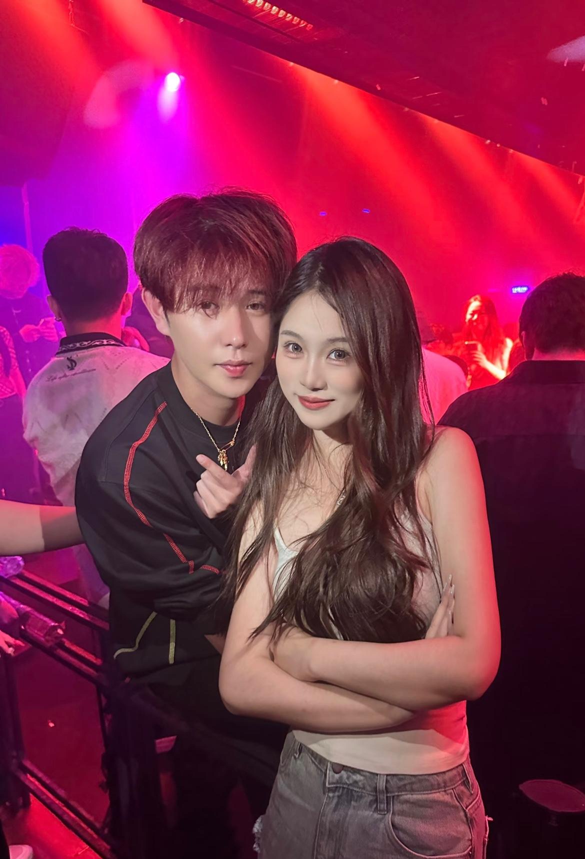 童锦程孩子妈这个人，我真是搞不懂了，原以为是一个捞女，却没想到竟然是复旦大学