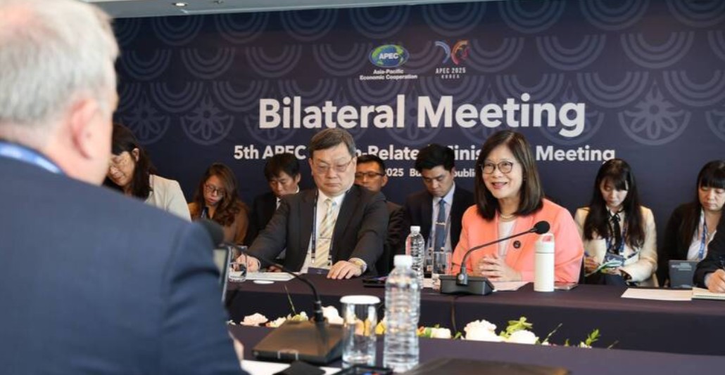 APEC海洋部长会议上发言不用“中华台北”管碧玲叫嚣“彰显国格”2025