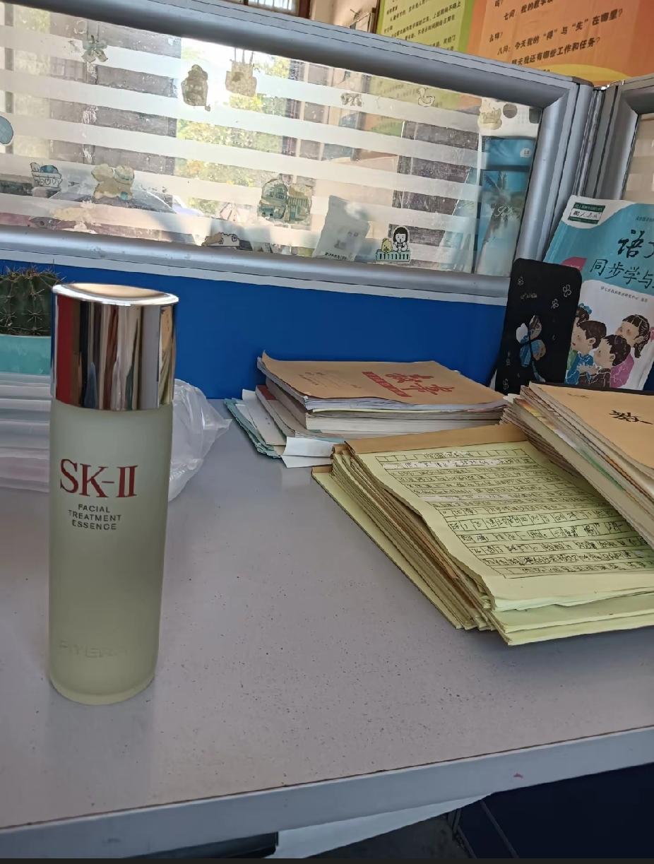 上班不累的秘诀：少说话工作干好到点下班不拉帮结派见好就收始终都给自己