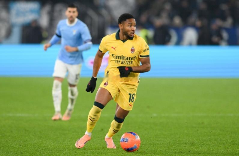 据意大利媒体《共和报》报道，加拉塔萨雷和费内巴切报价恩昆库，AC米兰要价3500