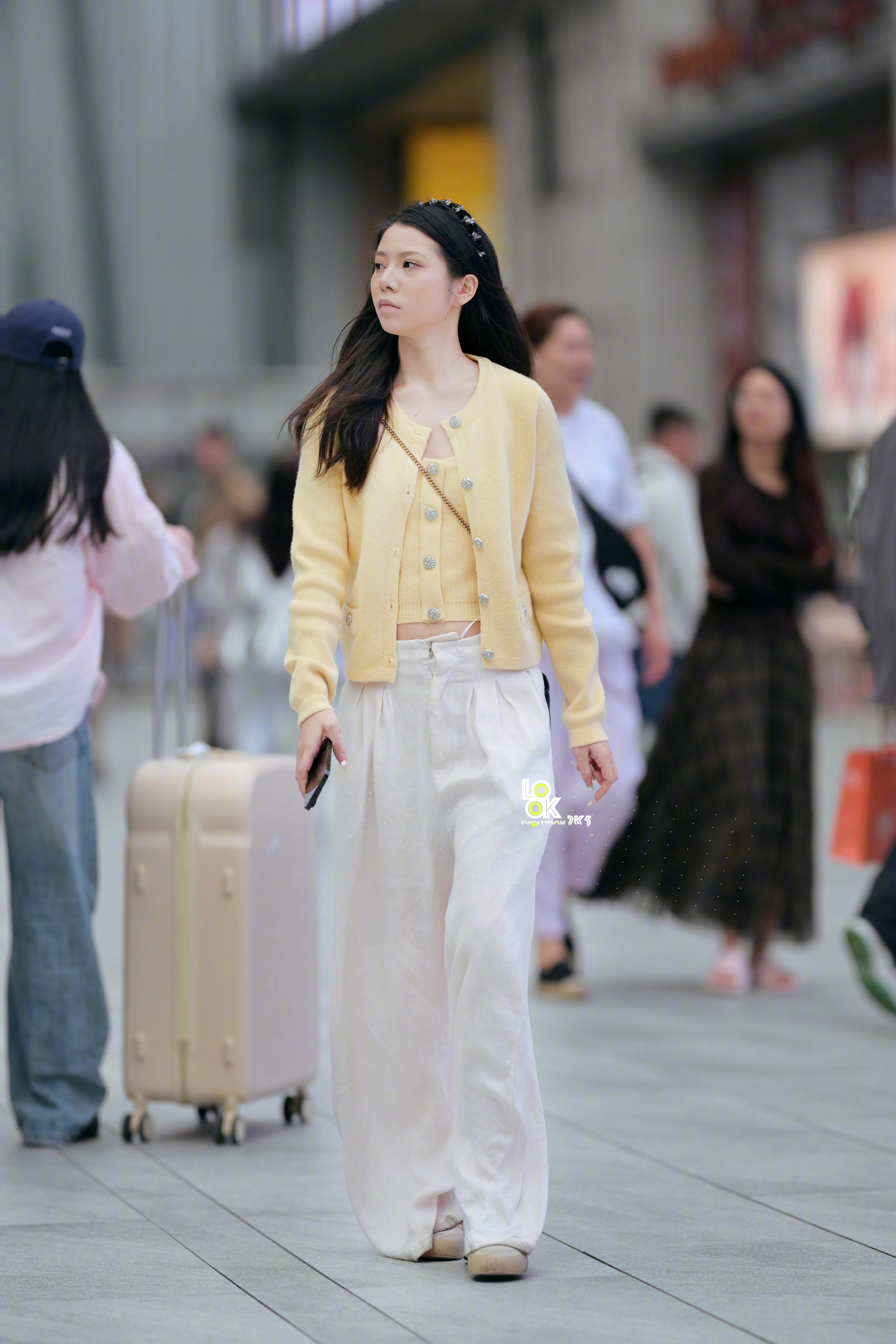 简简单单的穿搭也不错的清爽