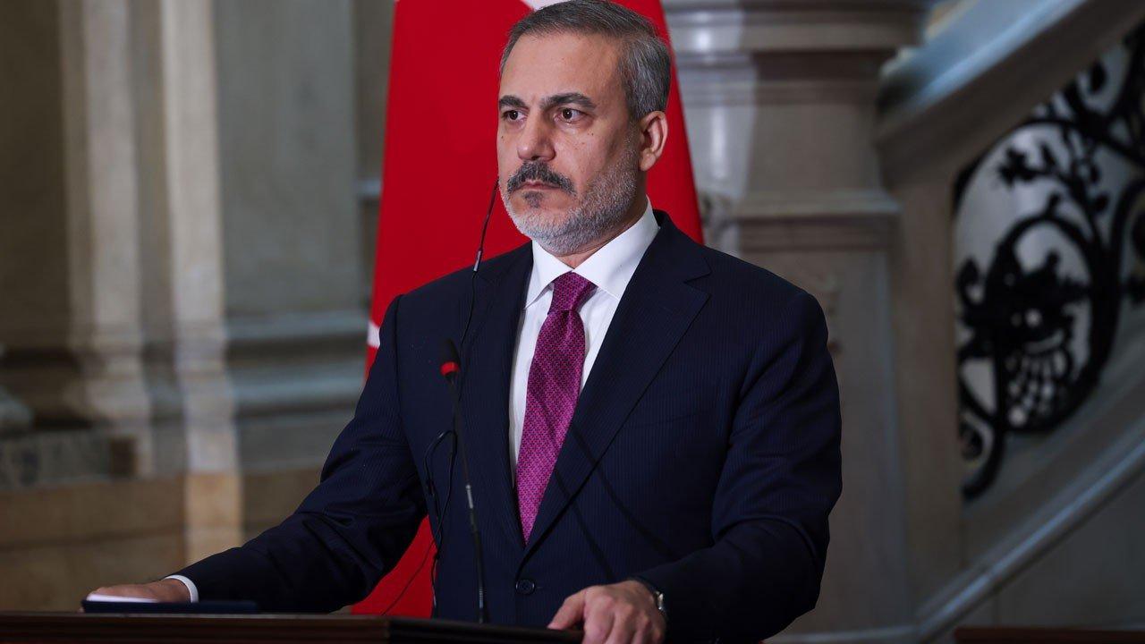 土耳其外交部长预测：俄乌战争已接近尾声。近日土耳其外交部长哈坎·菲丹在接受A