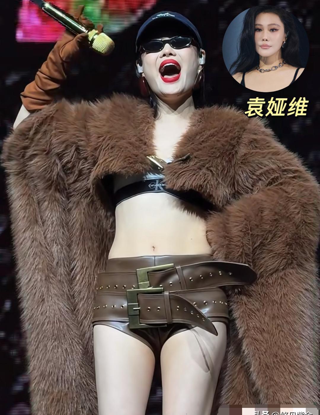 袁娅维，你可是那个唱功天花板啊。最近她那几身舞台造型，确实让人有点恍惚。薄纱