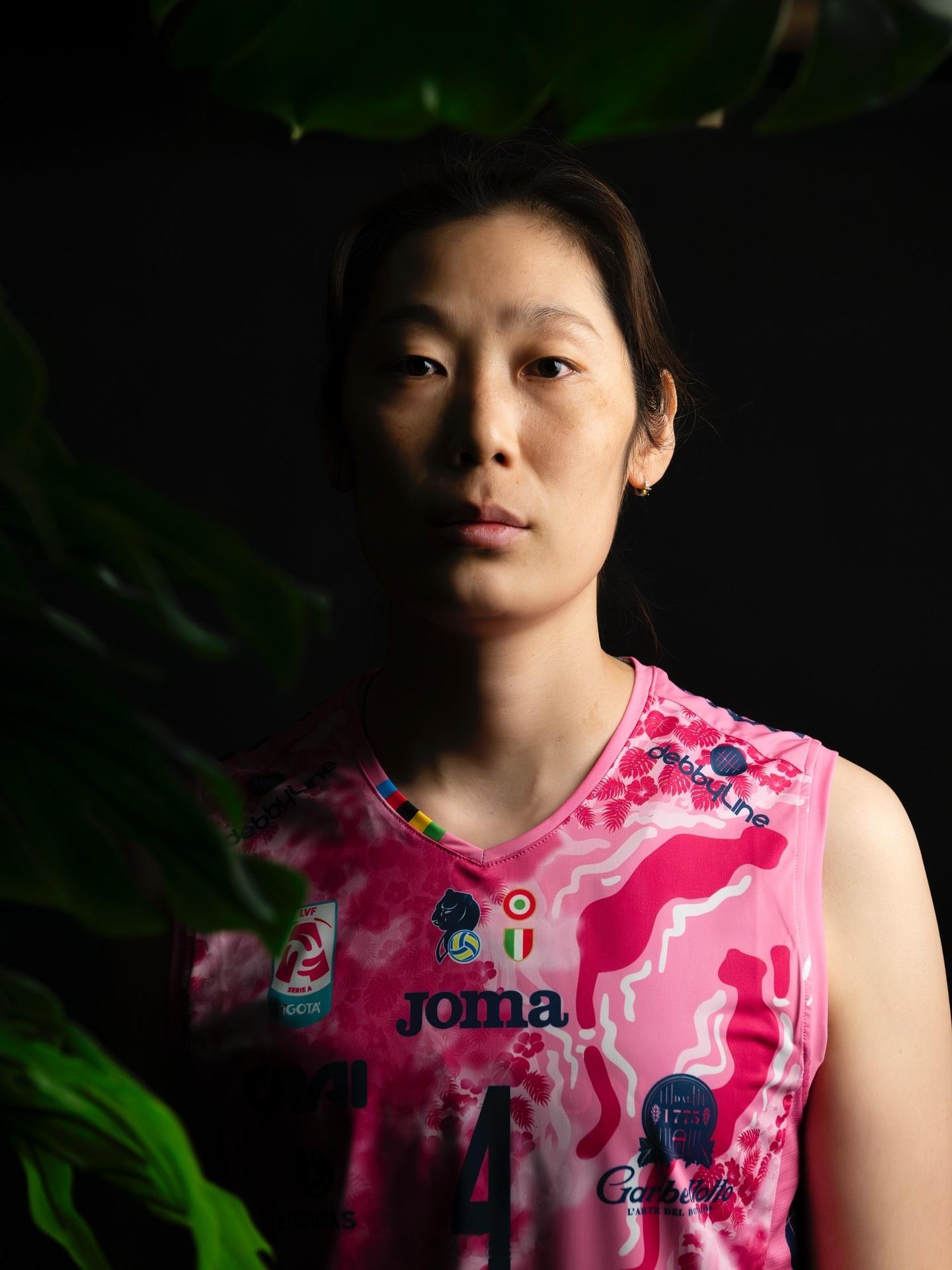 排球明星意大利科内利亚诺女排俱乐部：“运动员朱婷将根据此前与球员及其经纪公司