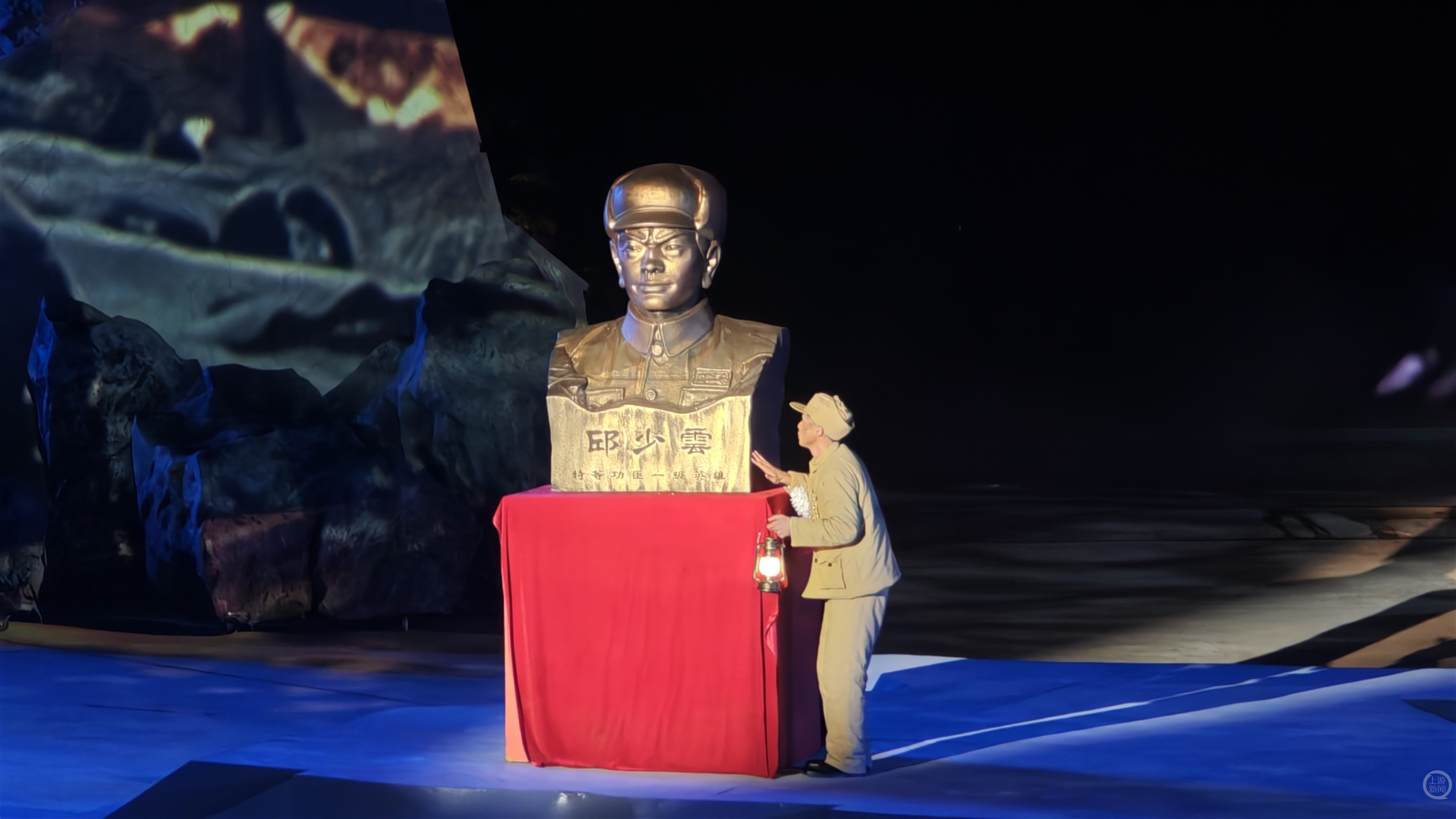 大型音乐情景剧《邱少云》在重庆铜梁上演