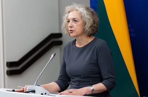 太离谱！东欧小国立陶宛彻底飘了，硬蹭美以对伊战火，公然放狠话要出兵帮衬，一副抱大