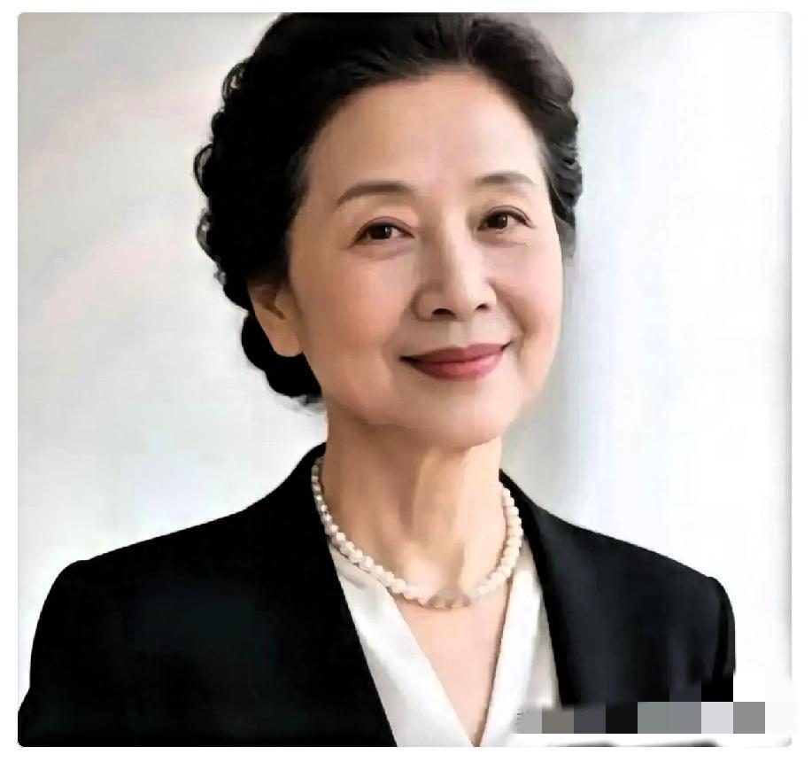今年我75了，可我活够了；老伴儿走了三年，我这把老骨头，在闺女眼里就成了个多余